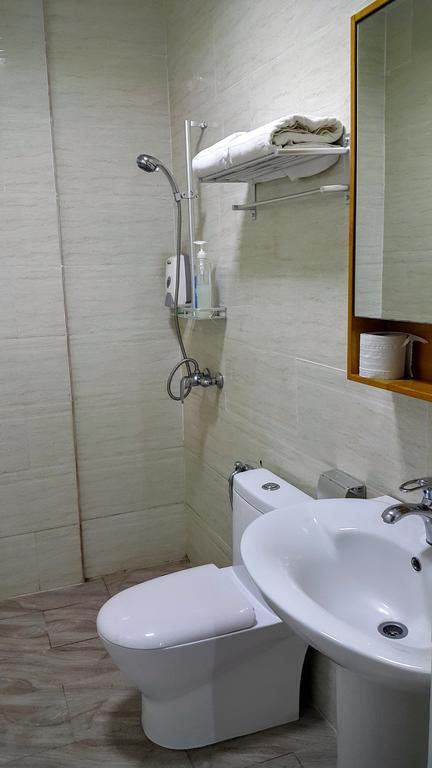 Residence 21 Boutique Inn Miri Bagian luar foto