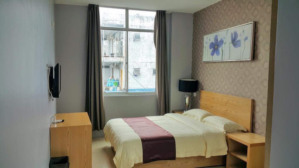 Residence 21 Boutique Inn Miri Bagian luar foto