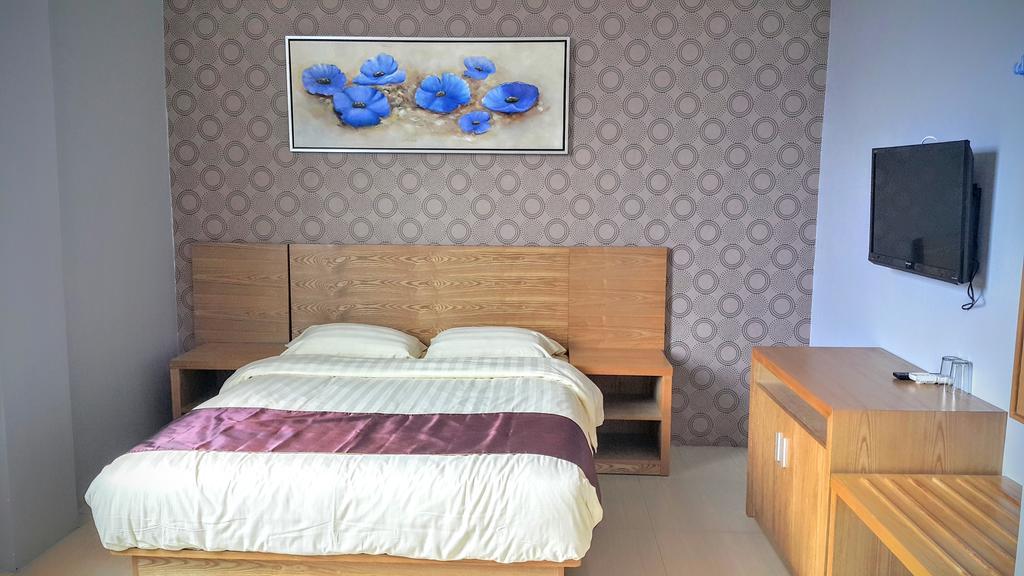 Residence 21 Boutique Inn Miri Bagian luar foto